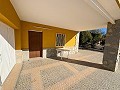 Villa mit Panoramablick und allen Annehmlichkeiten nur einen Schritt entfernt in Real Estate Alicante