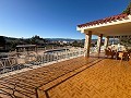 Villa mit Panoramablick und allen Annehmlichkeiten nur einen Schritt entfernt in Real Estate Alicante