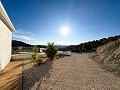 Villa confortable avec piscine et vue panoramique sur les montagnes à Petrer in Real Estate Alicante