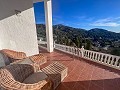 Villa confortable avec piscine et vue panoramique sur les montagnes à Petrer in Real Estate Alicante