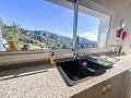 Villa confortable avec piscine et vue panoramique sur les montagnes à Petrer in Real Estate Alicante
