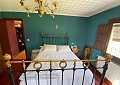 Unglaubliche 3-Schlafzimmer-Villa in Sax in Real Estate Alicante