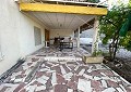  Landhuis in Sax met 28.000m2 Grondstuk in Real Estate Alicante