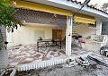  Landhuis in Sax met 28.000m2 Grondstuk in Real Estate Alicante