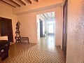 Großes schönes Haus in einem Weiler in Yecla in Real Estate Alicante