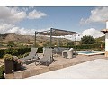 Schöne Villa in Yecla in Real Estate Alicante