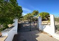 Villa in Sax mit unglaublicher Aussicht in Real Estate Alicante