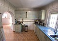 Villa in Sax mit unglaublicher Aussicht in Real Estate Alicante