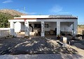 Villa in Sax mit unglaublicher Aussicht in Real Estate Alicante