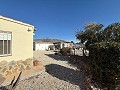 Villa avec piscine à Caudete in Real Estate Alicante