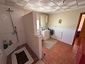 Villa avec piscine à Caudete in Real Estate Alicante