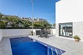 Villa con piscina privada, 2 dormitorios y 2 baños in Real Estate Alicante