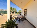 Charmante Villa met Zomerse Keuken en Gastenhuis op 15 Minuten van het Strand in Real Estate Alicante