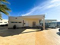 Charmante Villa met Zomerse Keuken en Gastenhuis op 15 Minuten van het Strand in Real Estate Alicante