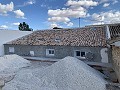 Renovierte Bodega mit 4 Schlafzimmern, 3 Bädern und Pool in Real Estate Alicante