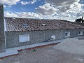 Renovierte Bodega mit 4 Schlafzimmern, 3 Bädern und Pool in Real Estate Alicante