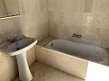 Höhlenhaus zum Renovieren mit Pool in Stadtnähe in Real Estate Alicante