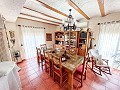 Prachtige villa met zwembad in Hondon De Los Frailes in Real Estate Alicante