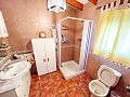 Prachtige villa met zwembad in Hondon De Los Frailes in Real Estate Alicante
