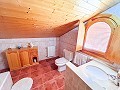 Prachtige villa met zwembad in Hondon De Los Frailes in Real Estate Alicante