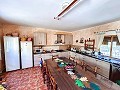 Prachtige villa met zwembad in Hondon De Los Frailes in Real Estate Alicante