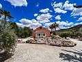 Prachtige villa met zwembad in Hondon De Los Frailes in Real Estate Alicante