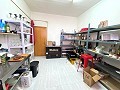 Established Bar/Gourmet shop in Pinoso in Real Estate Alicante