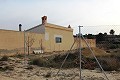 Schönes Landhaus in Sax in Real Estate Alicante