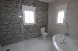 4-Bett-Luxus-Neubauvilla mit Grundstück und Pool in Real Estate Alicante