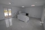4-Bett-Luxus-Neubauvilla mit Grundstück und Pool in Real Estate Alicante