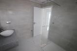 4-Bett-Luxus-Neubauvilla mit Grundstück und Pool in Real Estate Alicante