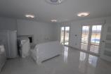 4-Bett-Luxus-Neubauvilla mit Grundstück und Pool in Real Estate Alicante