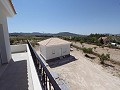 Neubauvillen in Pinoso mit Pool und Grundstück in Real Estate Alicante