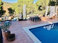 Exclusiva Villa Off-Grid en lo Alto de la Montaña en Villena in Real Estate Alicante