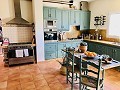 Exclusiva Villa Off-Grid en lo Alto de la Montaña en Villena in Real Estate Alicante