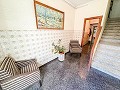 Magnifique Maison de Ville avec Opportunité d'Affaires à Elda in Real Estate Alicante