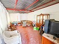 Magnifique Maison de Ville avec Opportunité d'Affaires à Elda in Real Estate Alicante