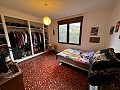 Precioso apartamento de 4 dormitorios y 2 baños Casa/Chalet en Urb Loma Bada in Real Estate Alicante