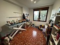 Precioso apartamento de 4 dormitorios y 2 baños Casa/Chalet en Urb Loma Bada in Real Estate Alicante