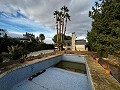 Precioso apartamento de 4 dormitorios y 2 baños Casa/Chalet en Urb Loma Bada in Real Estate Alicante