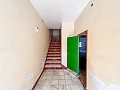 Gran Proyecto de Reforma con Opción de Comercio y 2 Apartamentos in Real Estate Alicante