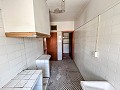 Gran Proyecto de Reforma con Opción de Comercio y 2 Apartamentos in Real Estate Alicante