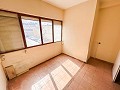 Gran Proyecto de Reforma con Opción de Comercio y 2 Apartamentos in Real Estate Alicante