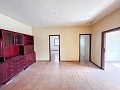 Gran Proyecto de Reforma con Opción de Comercio y 2 Apartamentos in Real Estate Alicante