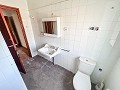 Gran Proyecto de Reforma con Opción de Comercio y 2 Apartamentos in Real Estate Alicante