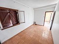 Gran Proyecto de Reforma con Opción de Comercio y 2 Apartamentos in Real Estate Alicante