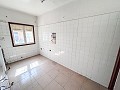 Gran Proyecto de Reforma con Opción de Comercio y 2 Apartamentos in Real Estate Alicante