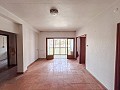 Gran Proyecto de Reforma con Opción de Comercio y 2 Apartamentos in Real Estate Alicante