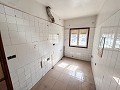 Gran Proyecto de Reforma con Opción de Comercio y 2 Apartamentos in Real Estate Alicante