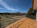 Impresionante Chalet Pareado Exclusivo en Loma Badá , Petrer in Real Estate Alicante